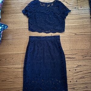 BB Dakota RSVP two piece lace navy blue set